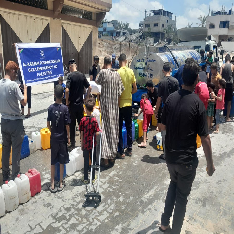 Clean water distribution in Gaza